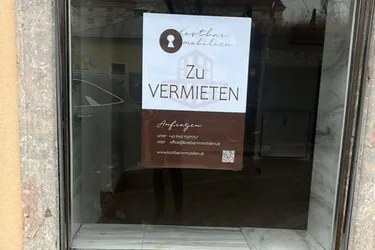 Kaiser-Josef-Platz: Sichern Sie sich jetzt Ihr Ladenlokal in Premiumlage zur Miete!