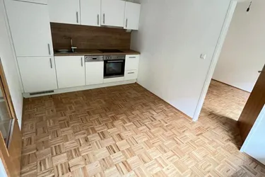 Gloriose Kleinwohnung am Hauptplatz 17 in Frohnleiten – Ihr neues Zuhause im Herzen der Steiermark zur Miete!