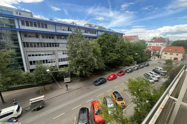 Studenten aufgepasst: Charmante kleine Wohnung inklusive BALKON in direkter Nähe zur KF-Uni zu vermieten!