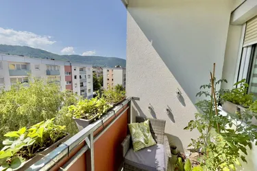 Renovierte Jungfamilienwohnung mit Loggia!