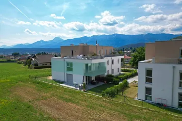 Moderne Traumwohnung mit Balkon &amp; Tiefgarage in Toplage am Villacher Stadtrand – hochwertig, hell &amp; sofort bezugsbereit!