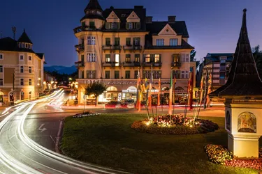 Herrschaftliches Hotel samt bewilligten Projekten mit Blick über den Wörthersee