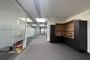 Moderne Bürofläche mit Top-Ausstattung und zentraler Lage 