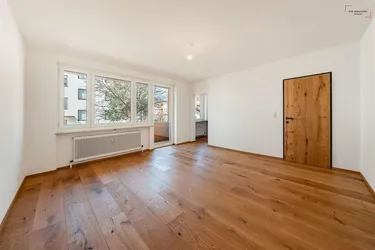 • modernisierte Mezzanine-Wohnung* Top Sanierte 2-Zimmer-Wohnung in St. Johann in Tirol