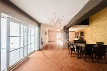 WOHNEN ÜBER DEN DÄCHERN VON HARTBERG – Maisonette auf 3 Ebenen mit Haus-Charakter, Sauna &amp; Terrassenparadies