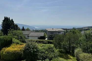 Traumliegenschaft mit Blick über Linz