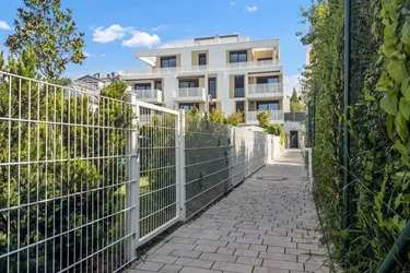 Above It All – Ihr Hideaway Penthouse über den Weinbergen Wiens mit Pool - 166m2 Wohnfläche &amp; 143m2 Aussenflächen