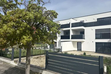 *SUNNA-Sonnengöttin`* - MODERNE NEUBAU - 3- ZIMMER - WOHNUNG MIT *** LOGGIA, BALKON*** und PARKPLÄTZEN !!!