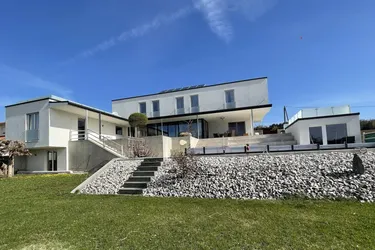 Expose Hochwertige Wohnimmobilie mit viel Charm und Raffinesse Nähe Klagenfurt