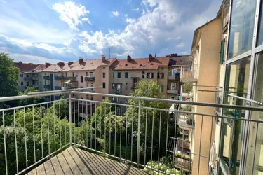Expose ST. LEONHARD: Altbau mit Balkon ins Grüne