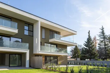 Stilvolle Gartenwohnung in erlesener Ausführung