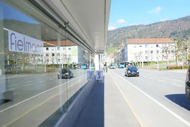 Expose Showroom/Verkaufsfläche in Hochfrequenzlage