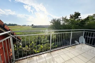 Charmante 4-Zi-Wohnung mit Balkon und Parkplatz