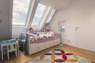 Exklusive Dachgeschosswohnung im 21. Bezirk: Modernes Wohnen mit Erstbezugscharakter nahe Wasserpark