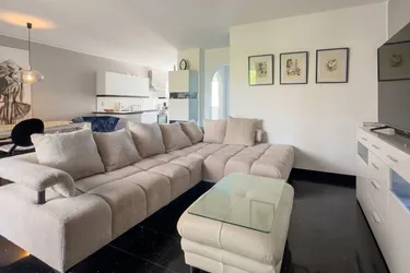 Urlaubsparadies zum Wohnen – Haus mit privatem Seezugang in Wienerherberg