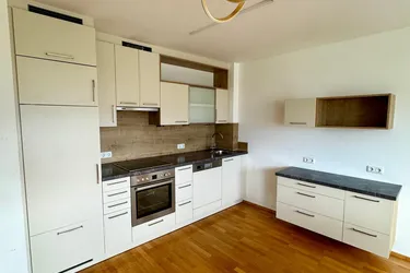 3-Zimmer-Wohnung mit zwei Balkonen und traumhafter Aussicht