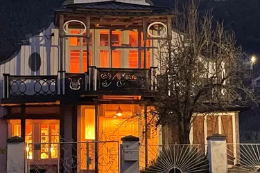 Märchenhaftes Ferienhaus mit großem Garten und Aussichtsterrasse in Szigliget am Balaton