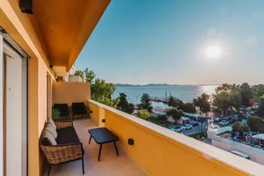 Charmante Wohnung auf der Halbinsel bei Zadar mit spektakulärem Meerblick