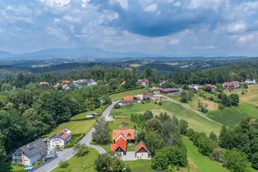 Außergewöhnliches Baugrundstück für höchste Wohnansprüche in Raaba-Grambach