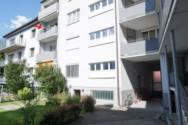 Großzügige 4-Zimmer-Wohnung mit mit sonnigem Westbalkon