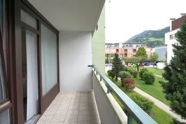 SCHWAZ: Großzügige 4-Zimmer-Wohnung mit Loggia und Balkon