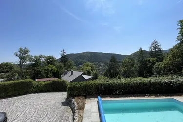 2371 Hinterbrühl | VILLA für Großfamilie| Pool | Einlieger-Wohnung/Büro| Süd - Fernblick | Privatsphäre