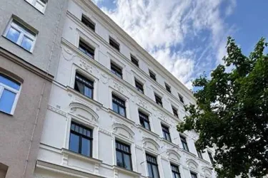 1120 Wien | reizendes ZINSHAUS 677 m² | saniert | DG-Potenzial rd. 136 m² |gute Infrastruktur