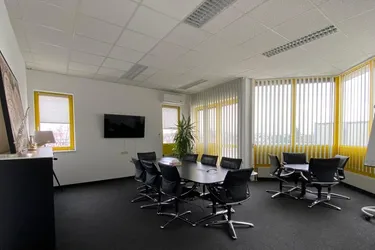 1230 Wien | Offenes BÜRO 274 m² | Terrasse | Nähe Großgrünmarkt | Viele Gestaltungsmöglichkeiten