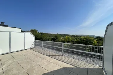 Moderne Zwei-Zimmer Terrassenwohnung mit Fernblick - Erstbezug
