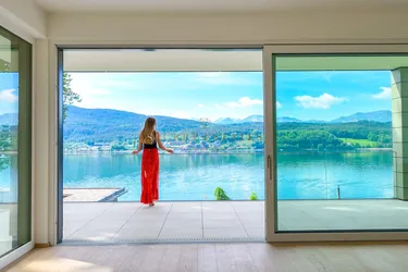 HAMMERPREIS - Seewohnung (3 Schlafzimmer) in traumhafter NEUBAUANLAGE am Wörthersee Nordufer