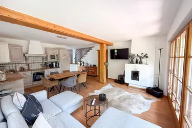 Zauberhafte Gartenmaisonette mit Kamin und Wellnessbereich in sonniger Lage mit Kaiserblick