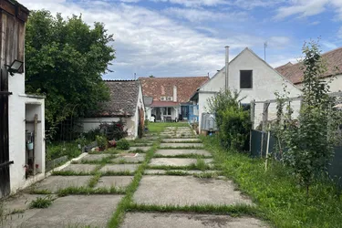 Ruhelage, Klimaanlage, gewaltiger Wohnraum!