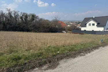Baugrund mit unverbaubarem Fernblick in Mattersburg