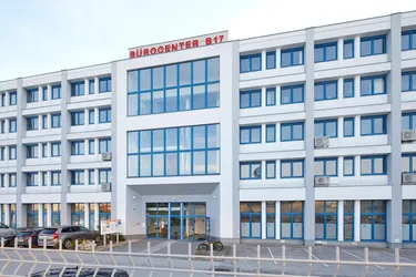 Top B15: attraktive Bürofläche zu mieten! B17-1