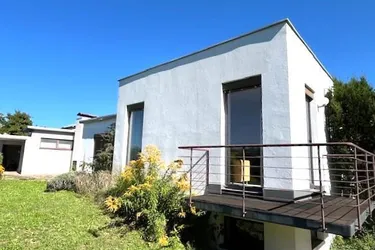 Charmanter Bungalow in Bestlage mit Blick in die Alpen!