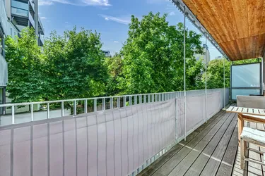 NEUER PREIS: WOHNUNG MIT RUHIGER LOGGIA INS GRÜNE | ca. 118 m² | 5 Zimmer möglich | RUHELAGE IM INNENHOF | INKLUSIVE KÜCHE | PARKPLATZ VORHANDEN | ZWEITBEZUG | 