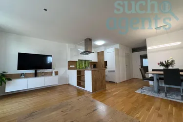 Exklusive 4-Zimmer-Neubauwohnung in ruhiger Lage ,Barrierefrei &amp; Garagenplatz