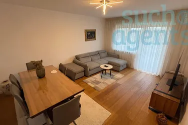 Top sanierte 3-Zimmerwohnug mit Balkon - 5 Gehminuten zu Plus City