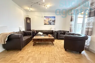 Reihenhaus mit großem Garten, Garage und vollunterkellert in ruhiger Lage
