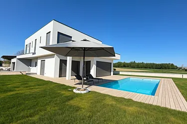 NEUER PREIS! Exklusives Einfamilienhaus in Haag/NÖ: Erstbezug auf 183 m2 Luxus