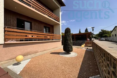 Zweifamilienhaus mit Ausbaupotential in ruhiger Siedlungslage