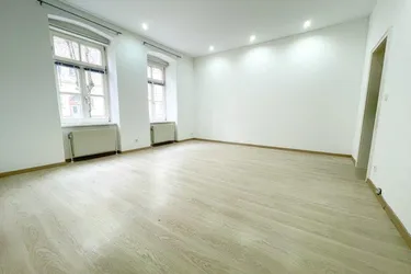 Expose Erdgeschoss - 3 Zimmer Wohnung, sofort verfügbar!