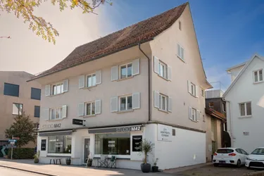 Renditeobjekt mit 8 Ferienwohnungen und einem geräumigen Verkaufslokal in Dornbirn - Kernsaniert!