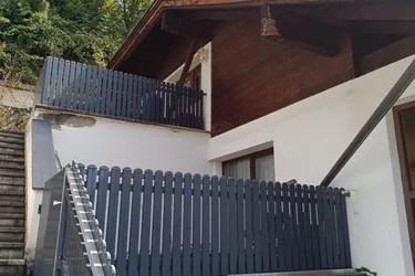 Haus in 0mes 180m² mit Garten, Garage und atemberaubendem Bergblick!