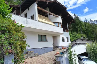 Große Chance!! Haus in 0mes 180m² mit Garten, Garage und atemberaubendem Bergblick!