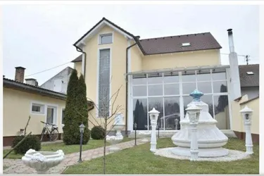 Moderne Zweifamilienhaus in 2283 Obersiebenbrunn
