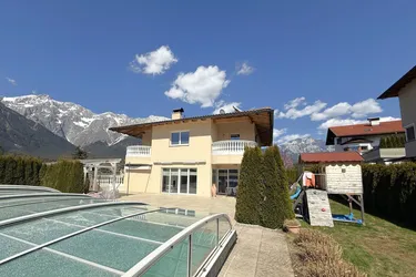 Luxuriöses Einfamilienhaus mit Pool in Mieming