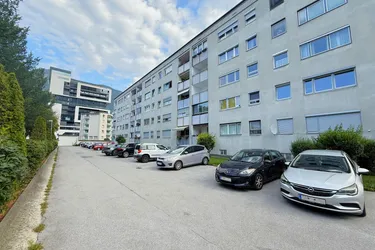 Stilvoll saniert &amp; sofort bezugsbereit