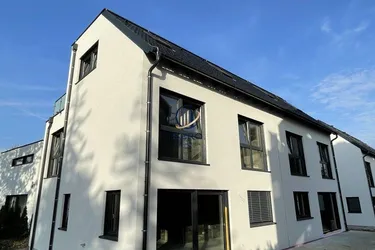Expose Perfekte Liegenschaft für Familien und Naturliebhaber! Wohnen am Fuße des Rosenhügels in Mauer!
