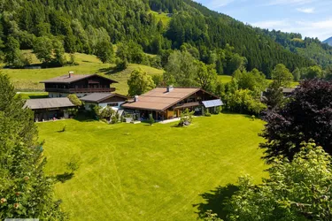 Familiendomizil mit fast 4500m2 Grundfläche